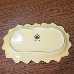 Serving tray